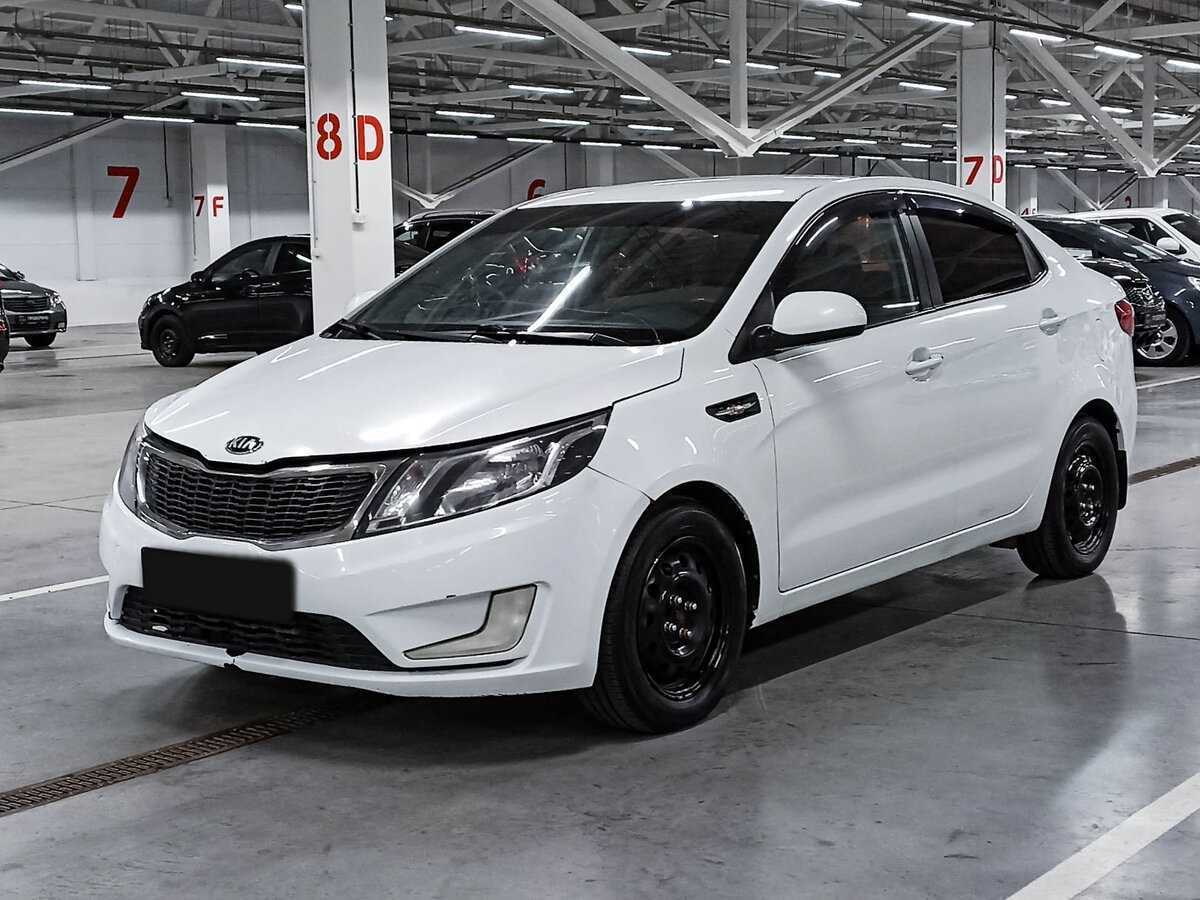 Kia Rio 2014 года с пробегом. Посмотреть фото