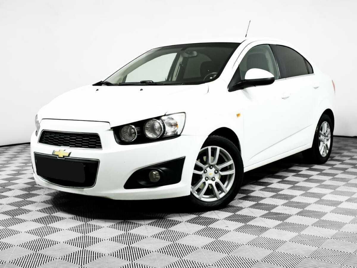 Chevrolet Aveo 2014 года с пробегом. Посмотреть фото