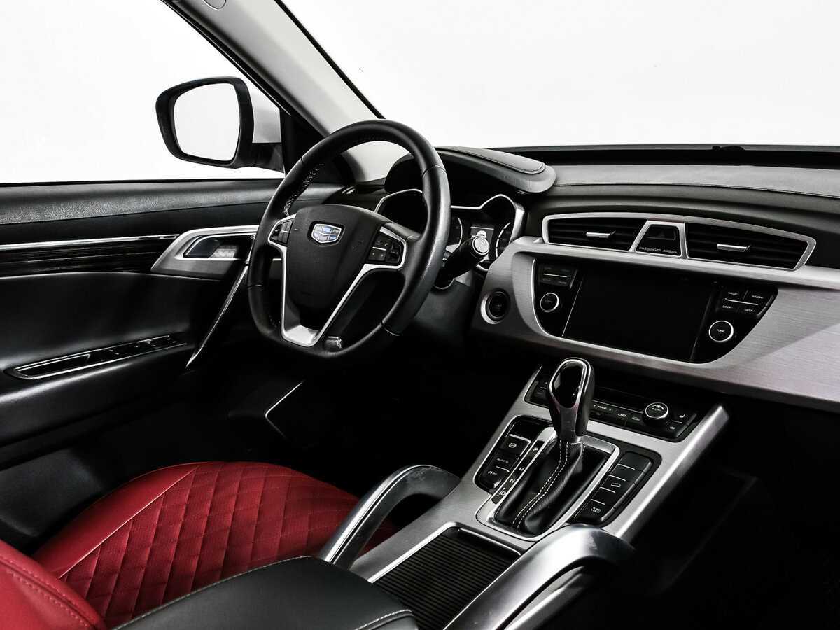 Geely Atlas 2018 года с пробегом. Фото: #8