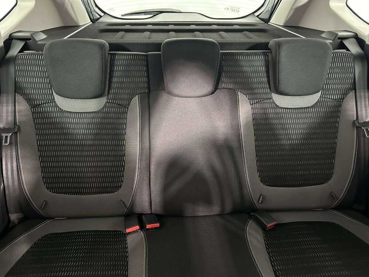 Renault Kaptur 2017 года с пробегом. Фото: #14