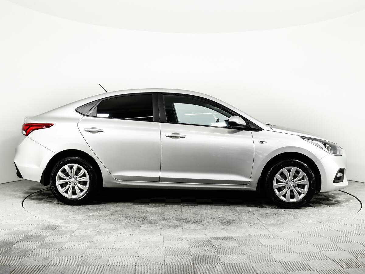 Hyundai Solaris 2017 года с пробегом. Фото: #3