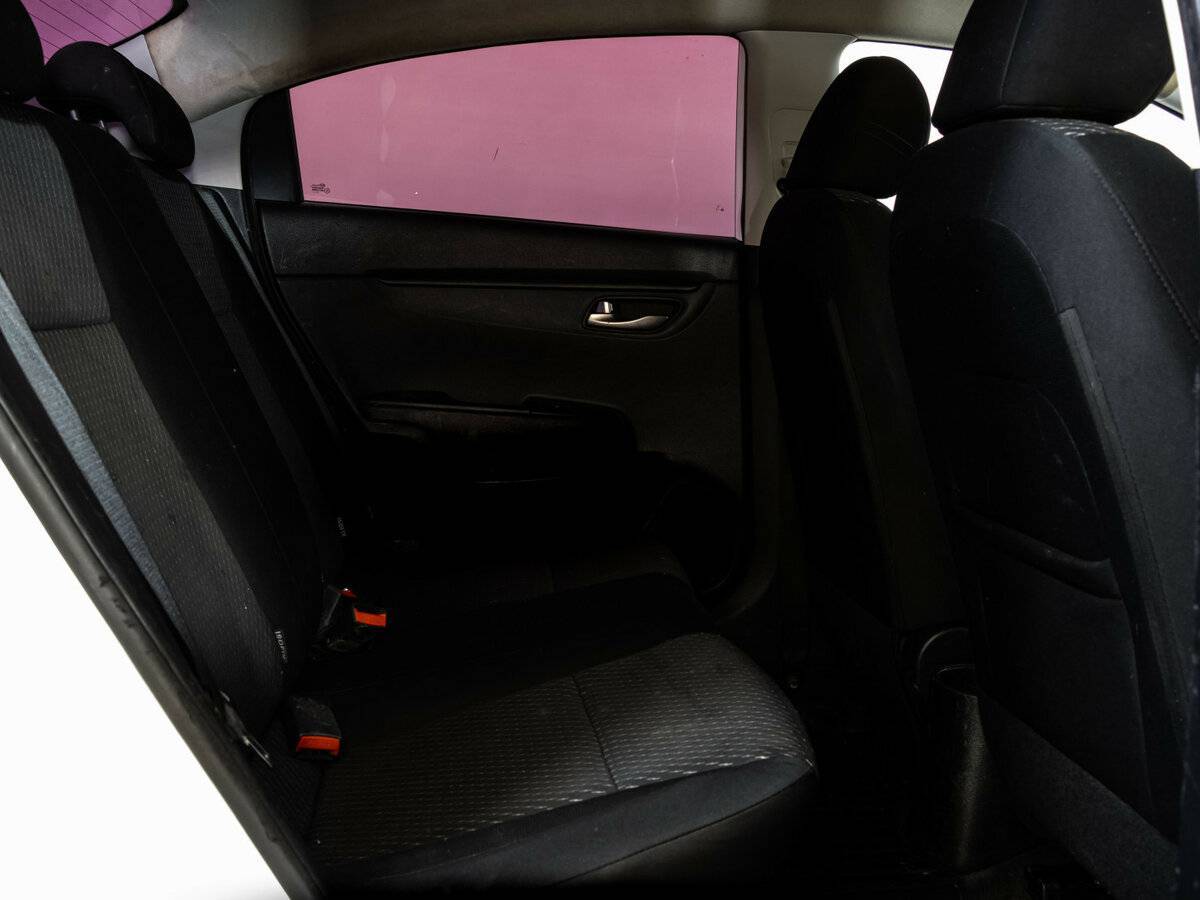 Kia Rio 2017 года с пробегом. Фото: #9