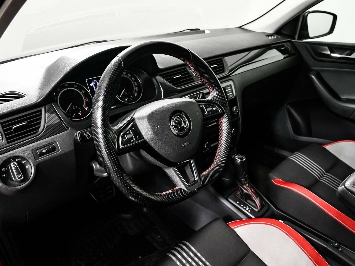 Skoda Rapid 2018 года с пробегом. Фото: #12