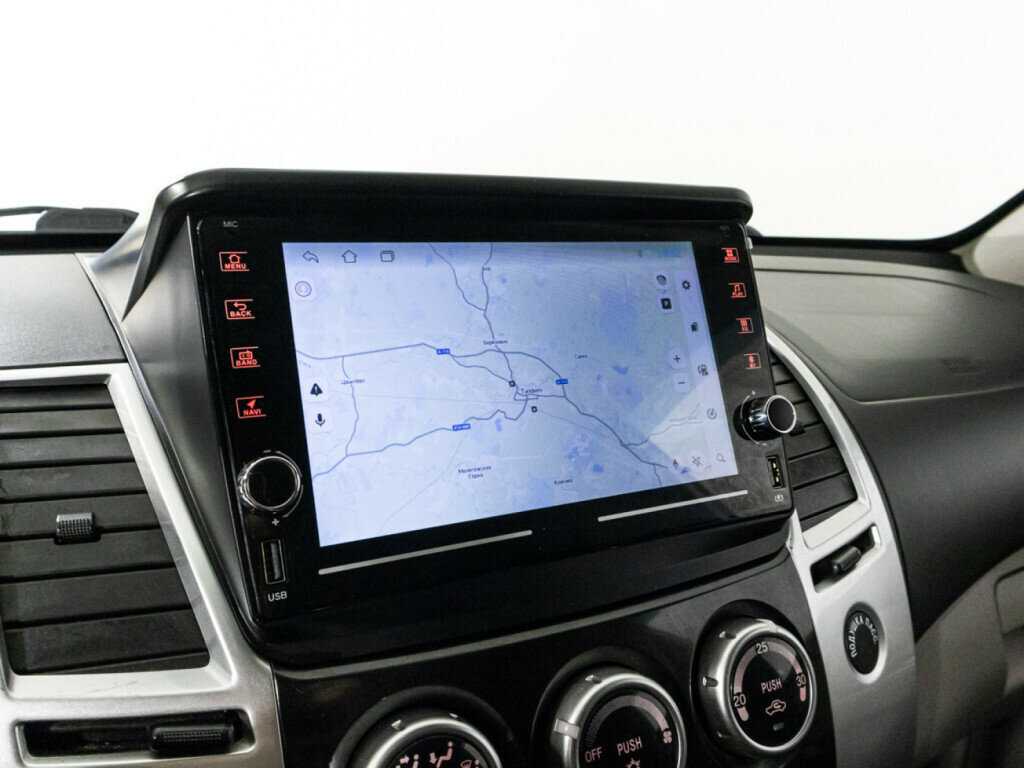 Mitsubishi Pajero Sport 2014 года с пробегом. Фото: #14