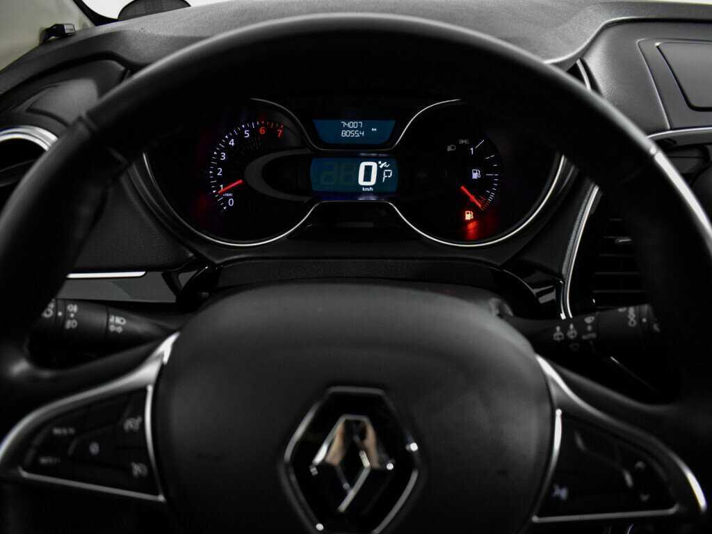 Renault Kaptur 2021 года с пробегом. Фото: #16