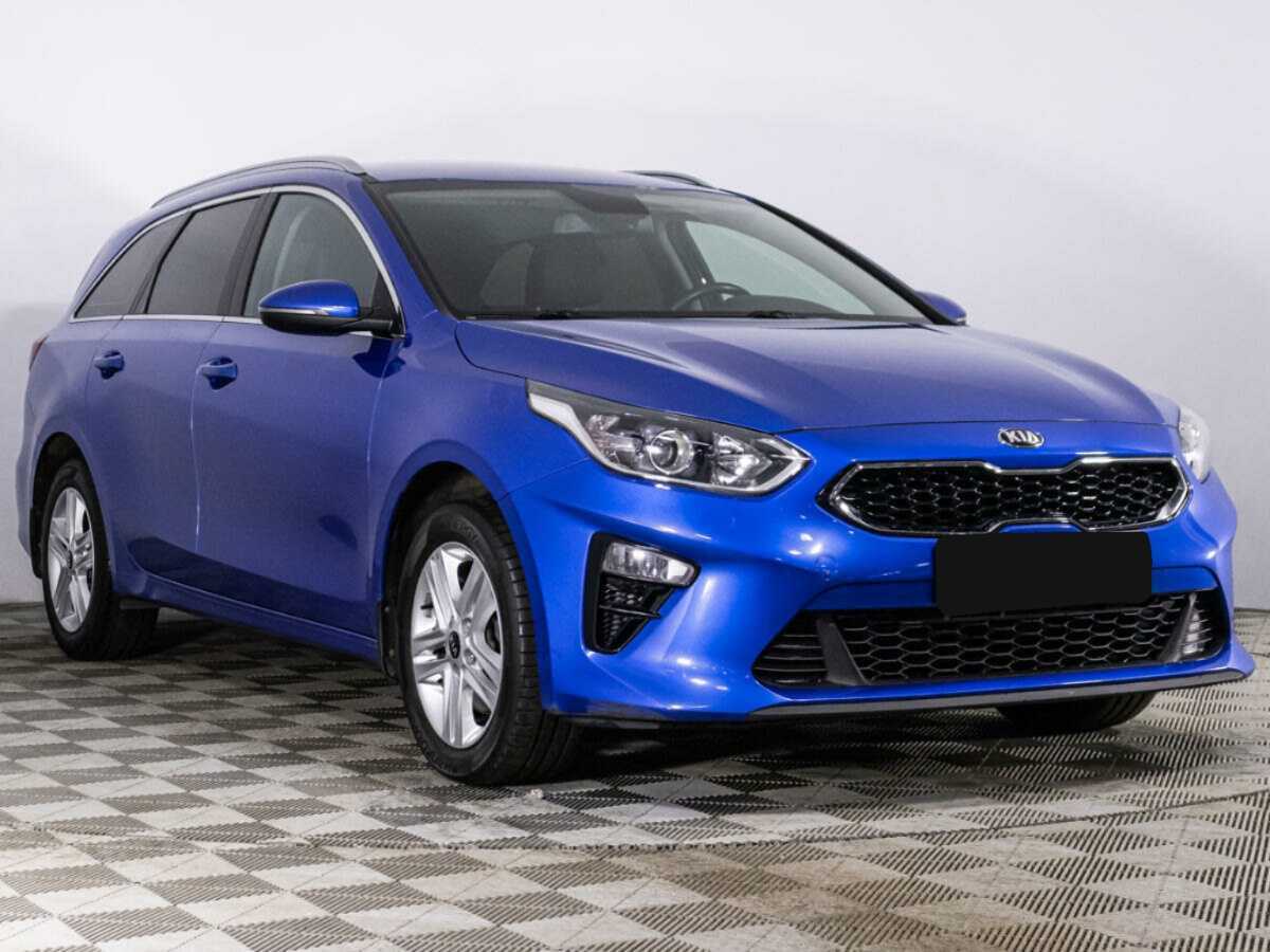 Kia Ceed 2021 года с пробегом. Фото: #2