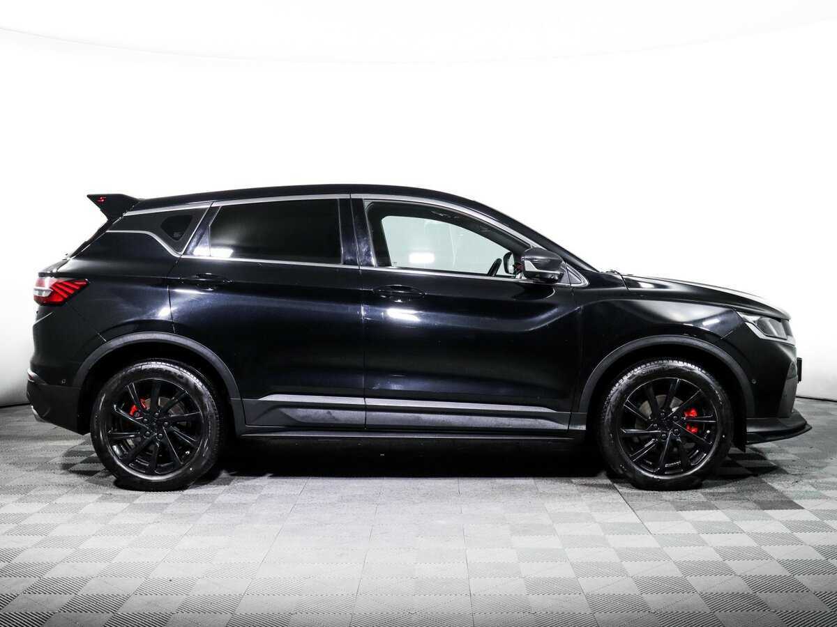 Geely Coolray 2022 года с пробегом. Фото: #3