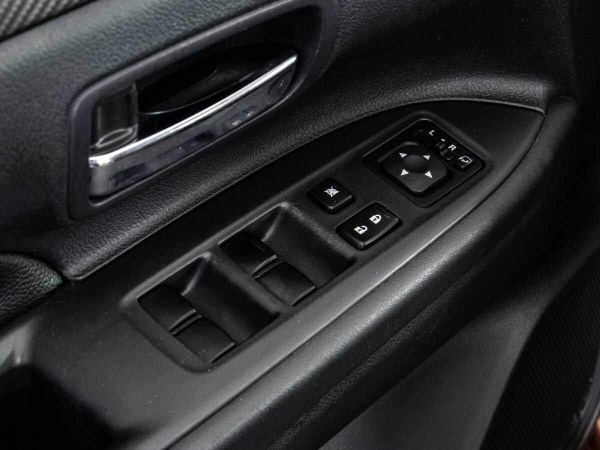 Mitsubishi Outlander 2012 года с пробегом. Фото: #14