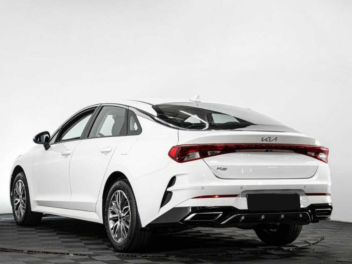 Kia K5 2022 года с пробегом. Фото: #5
