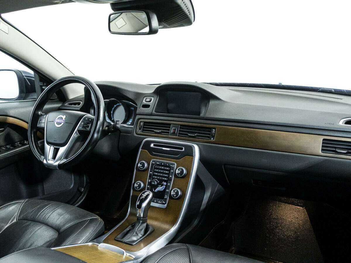 Volvo XC70 2013 года с пробегом. Фото: #8