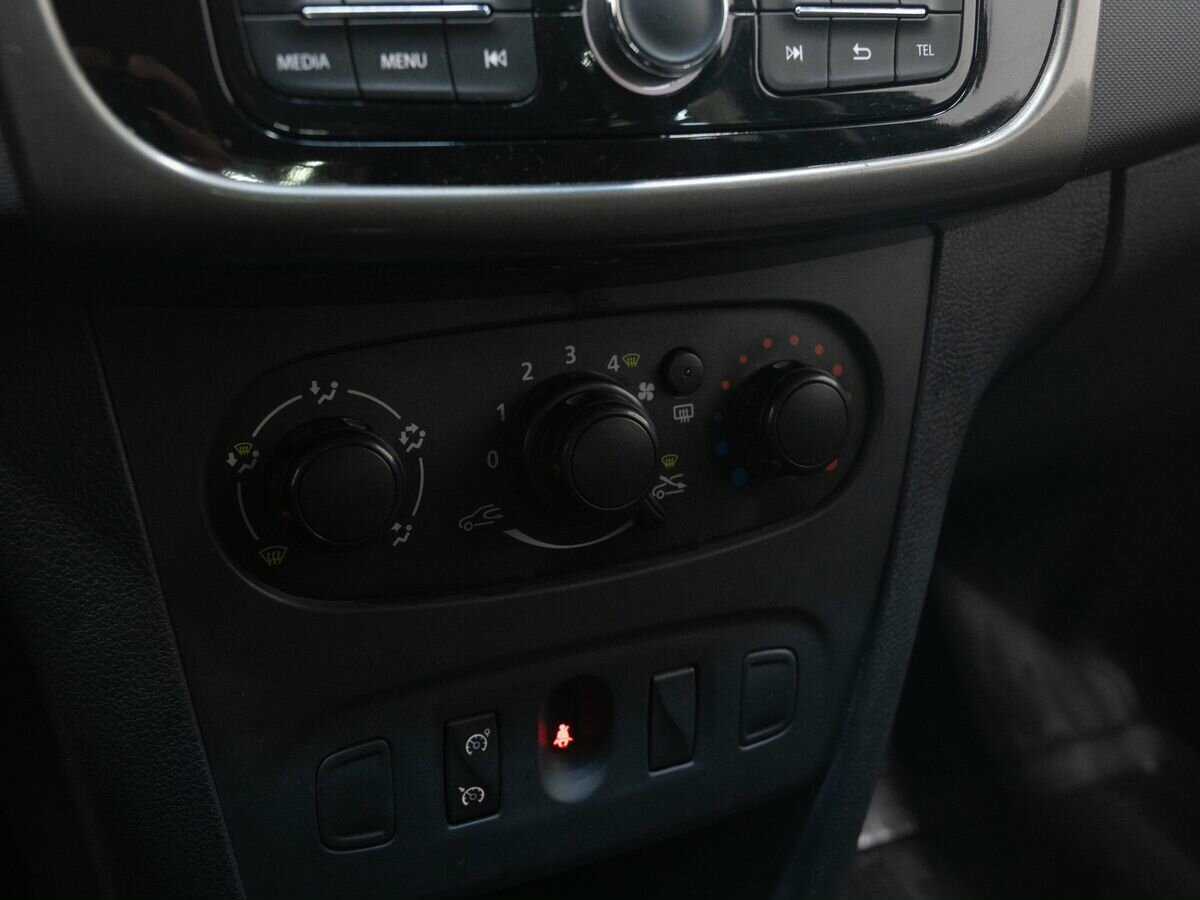 Renault Sandero 2016 года с пробегом. Фото: #14