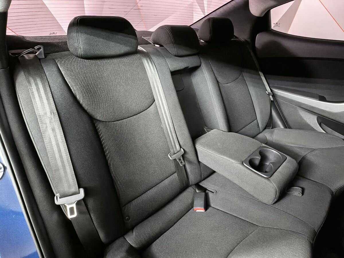 Hyundai Elantra 2015 года с пробегом. Фото: #12