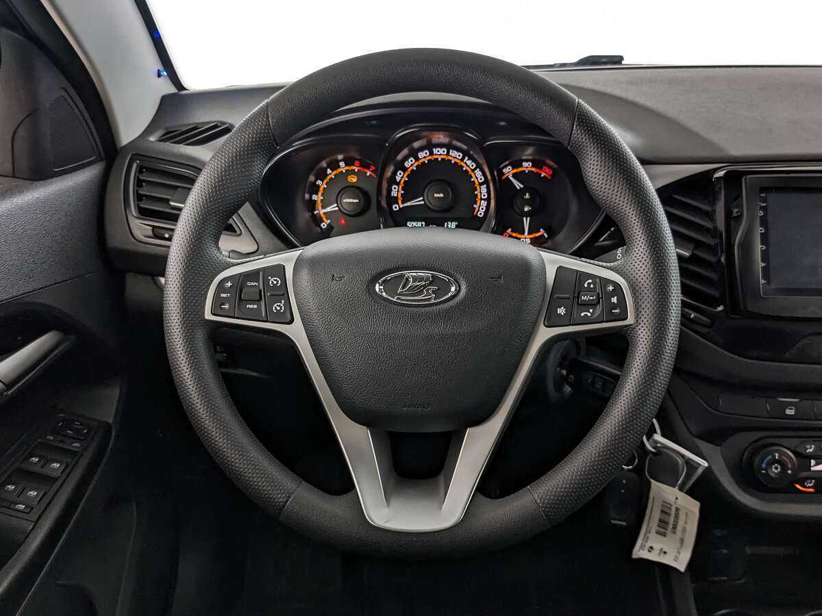 Lada (ВАЗ) Vesta 2021 года с пробегом. Фото: #16