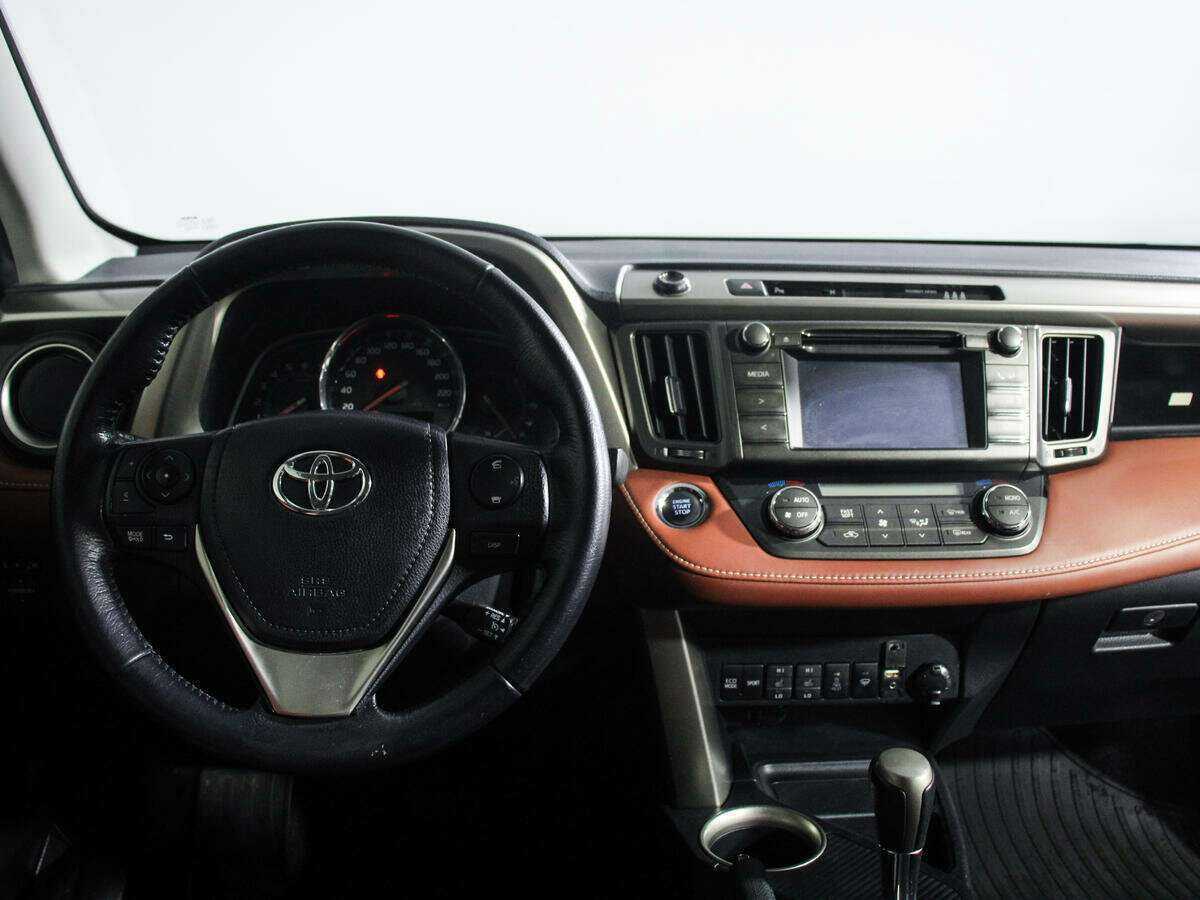 Toyota RAV4 2014 года с пробегом. Фото: #8