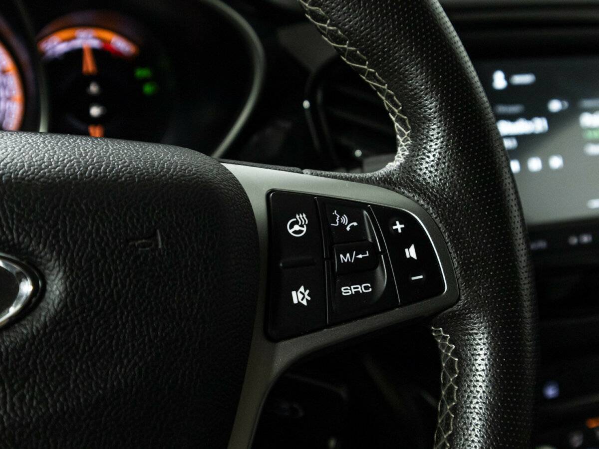 Lada (ВАЗ) Vesta 2021 года с пробегом. Фото: #19