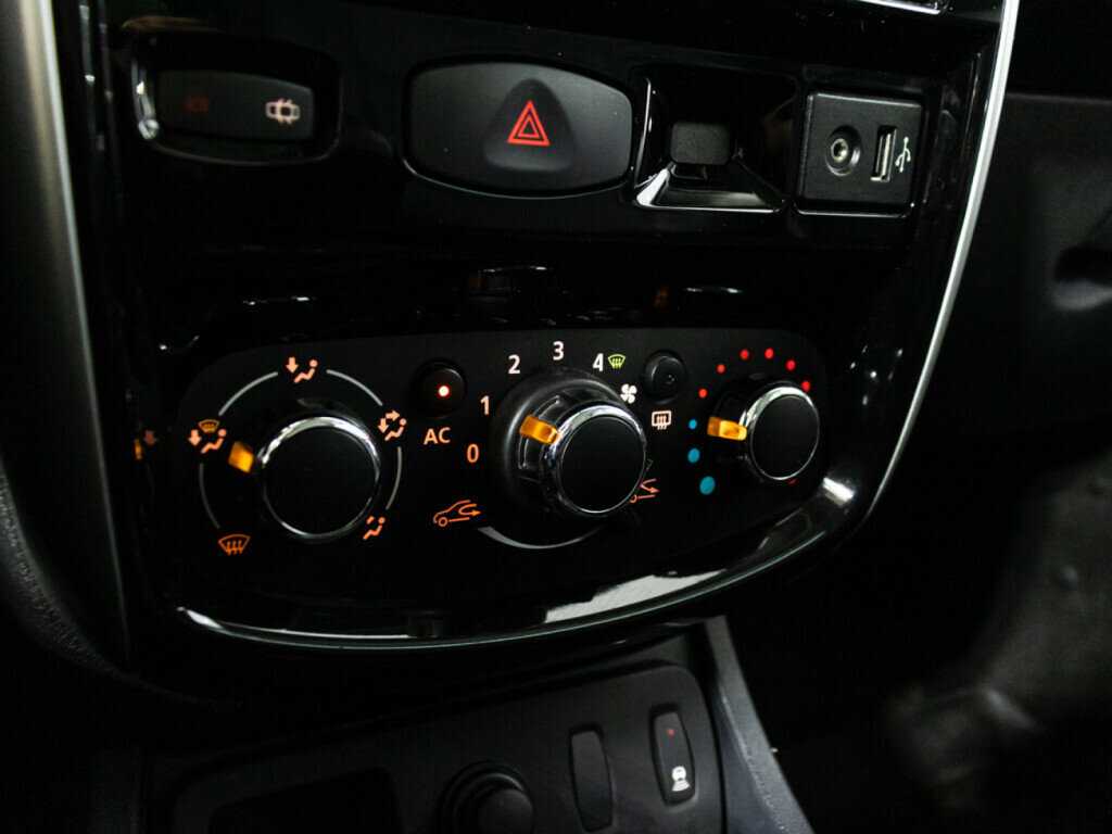 Nissan Terrano 2015 года с пробегом. Фото: #14