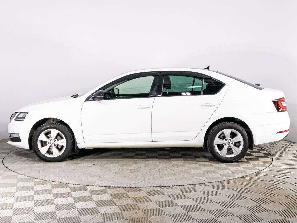 Skoda Octavia 2019 года с пробегом. Фото: #7