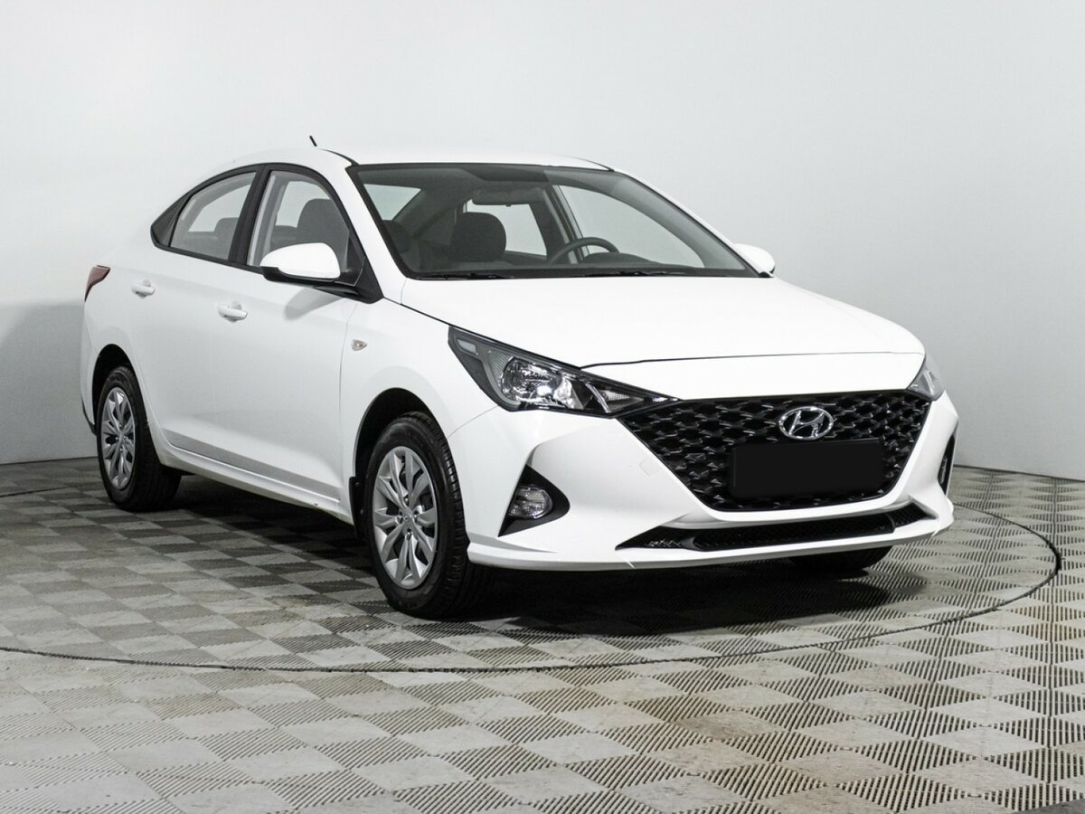 Hyundai Solaris 2022 года с пробегом. Фото: #2