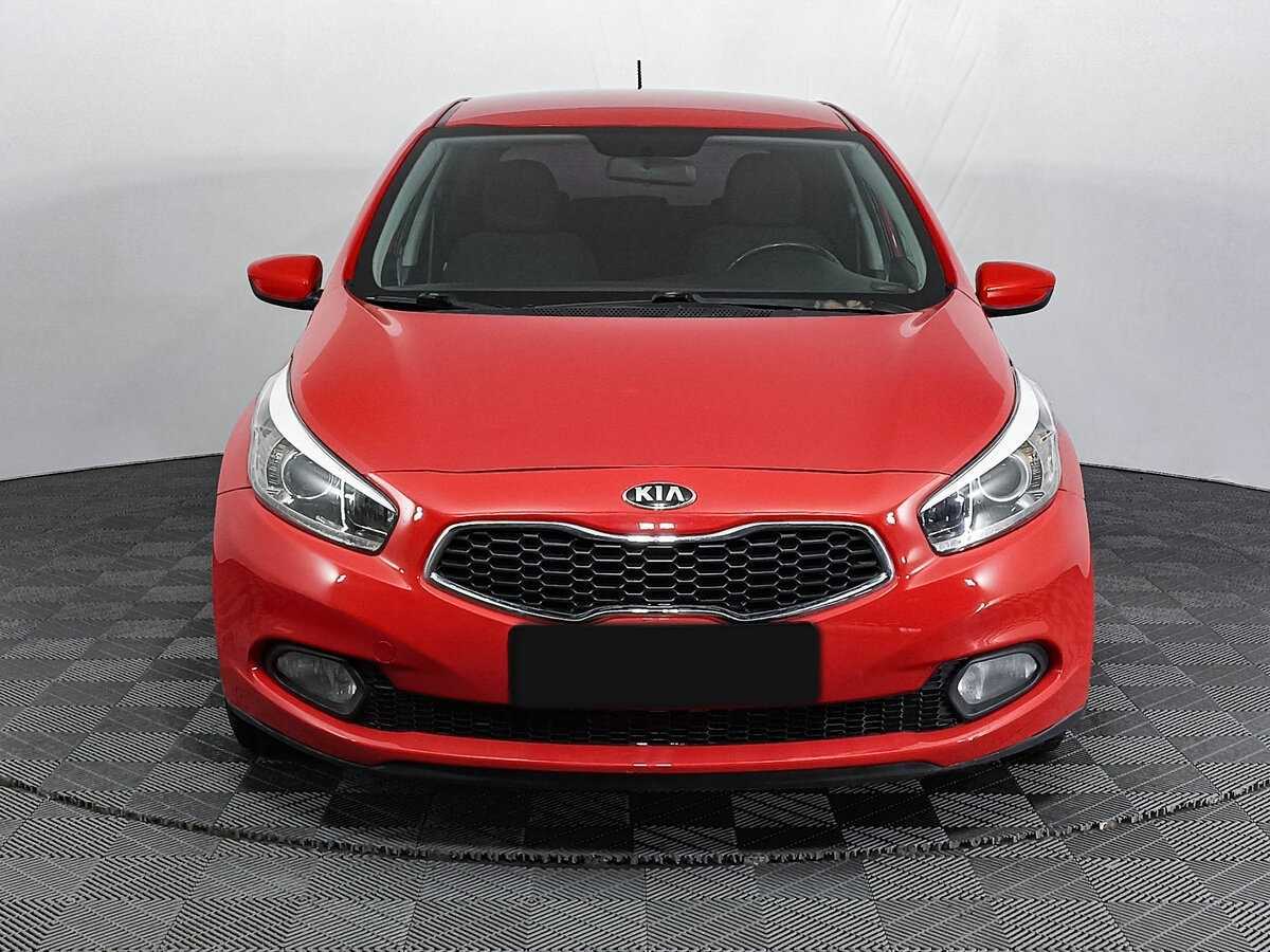 Kia Ceed 2015 года с пробегом. Фото: #1