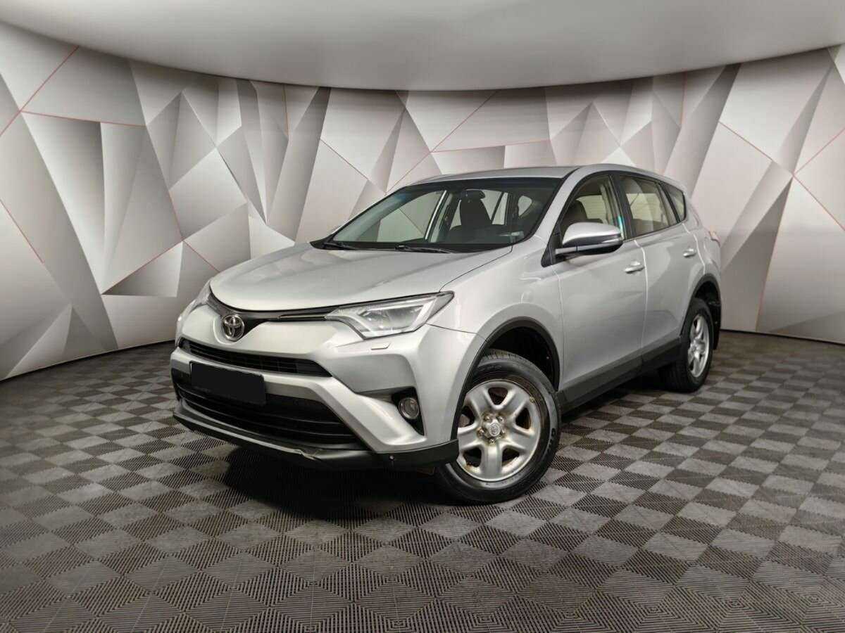 Toyota RAV4 2016 года с пробегом. Фото: #0