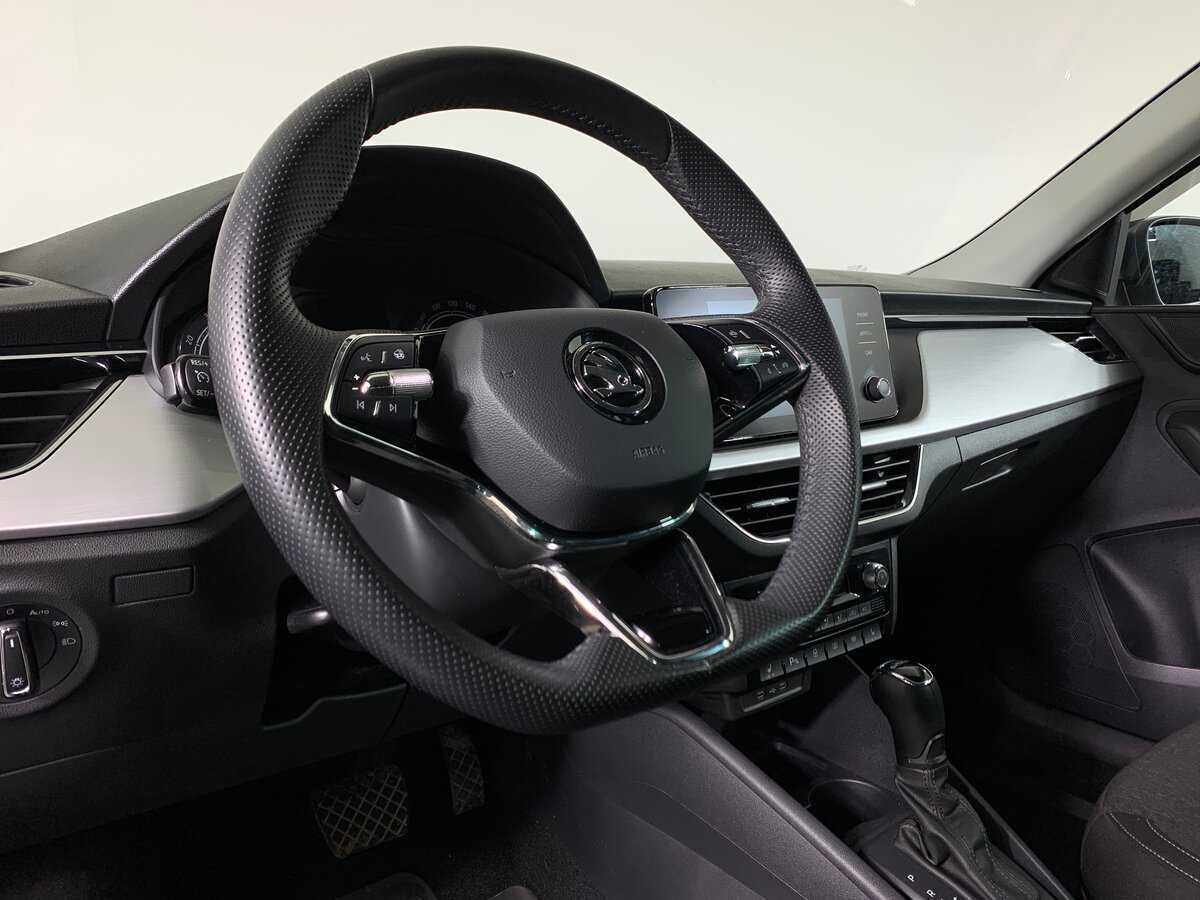 Skoda Rapid 2021 года с пробегом. Фото: #11