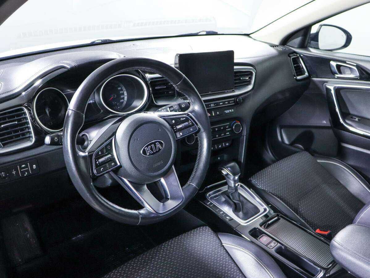 Kia Ceed 2018 года с пробегом. Фото: #12