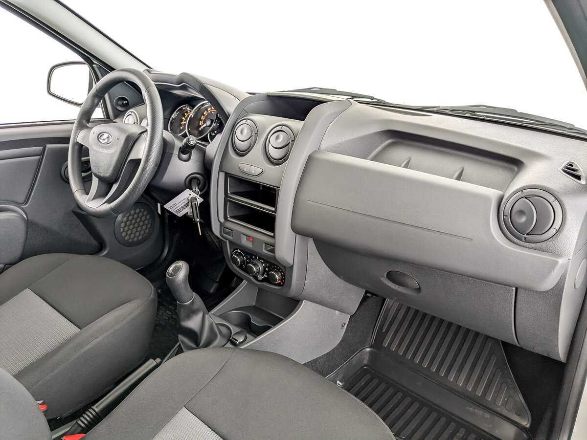 Lada (ВАЗ) Largus 2024 года с пробегом. Фото: #10