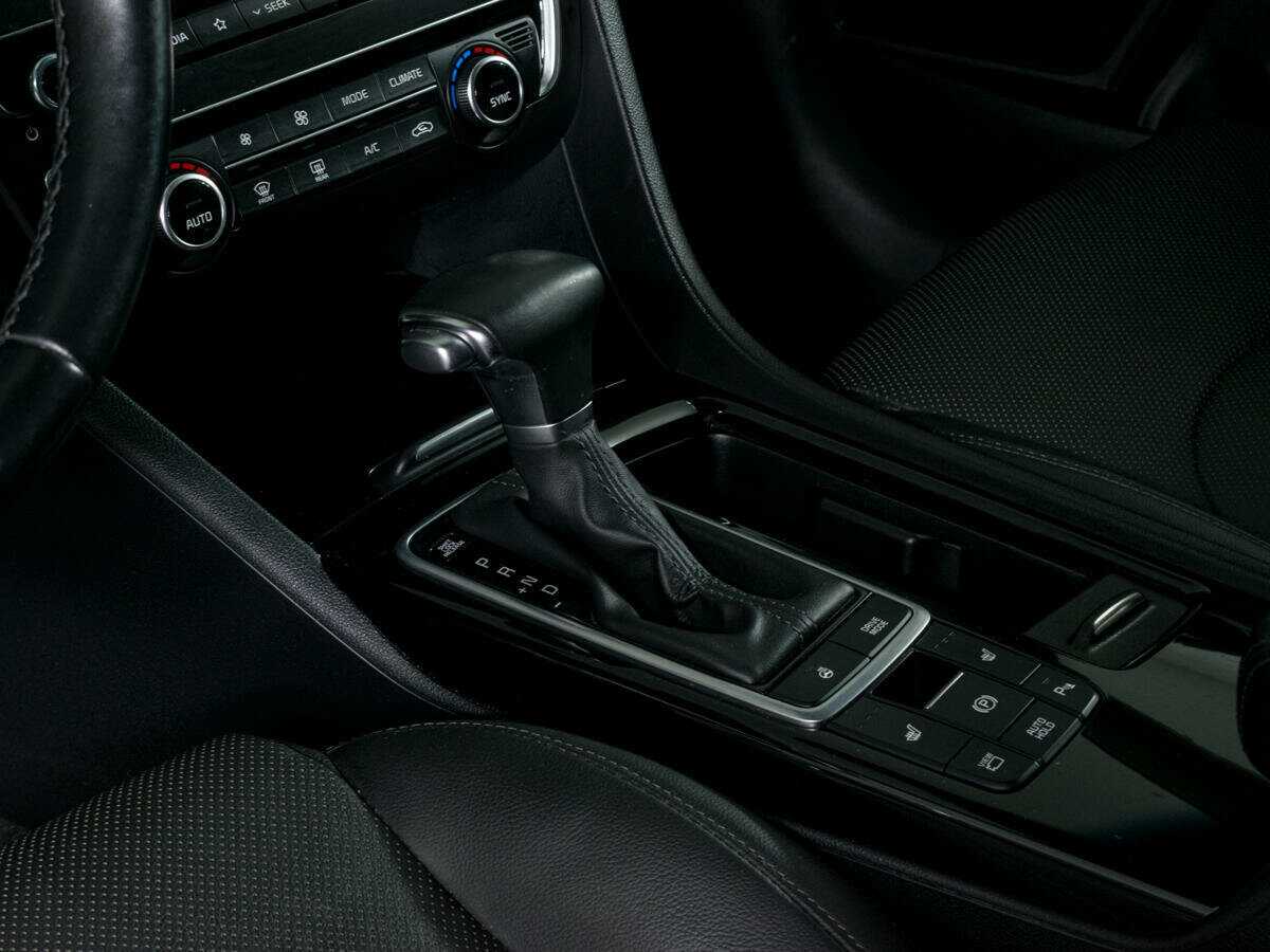 Kia Optima 2018 года с пробегом. Фото: #15