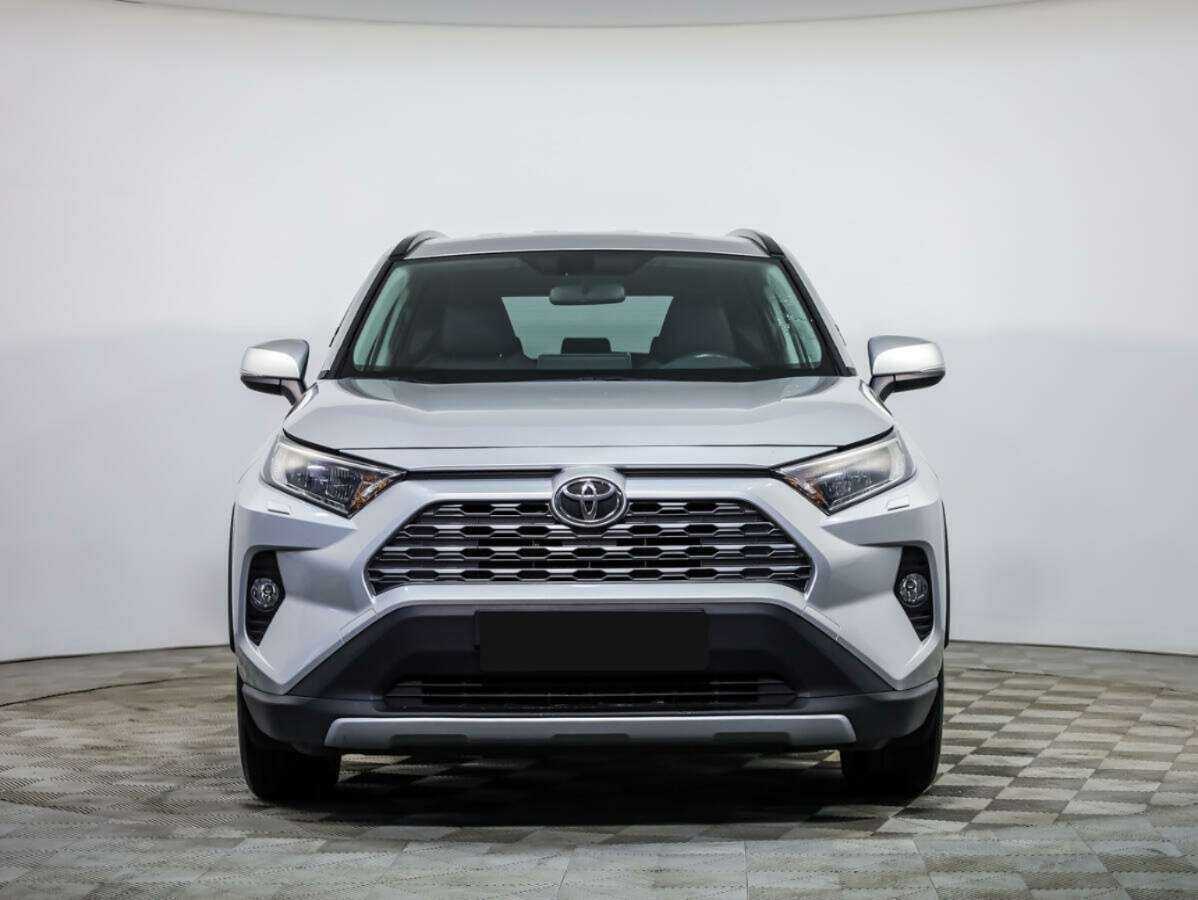 Toyota RAV4 2020 года с пробегом. Посмотреть фото