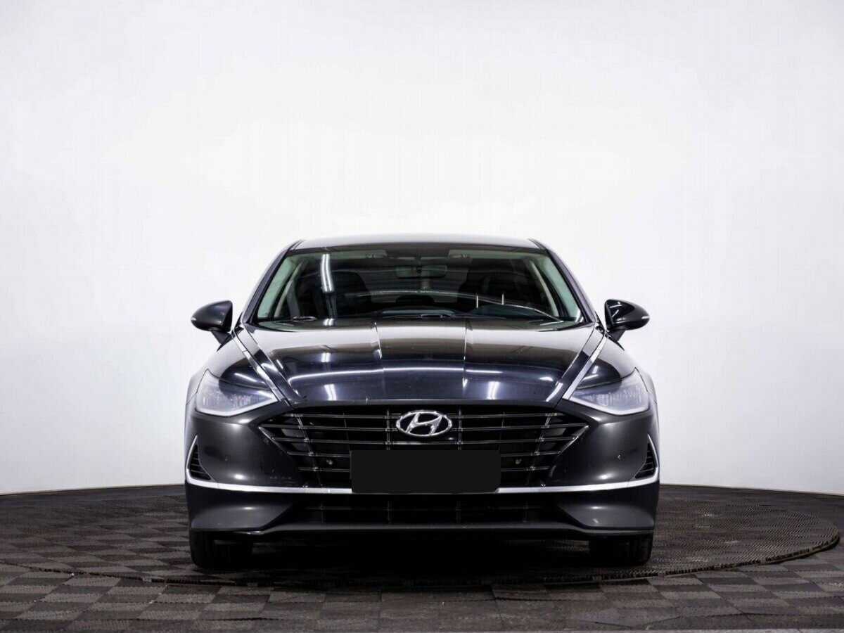 Hyundai Sonata 2019 года с пробегом. Фото: #1