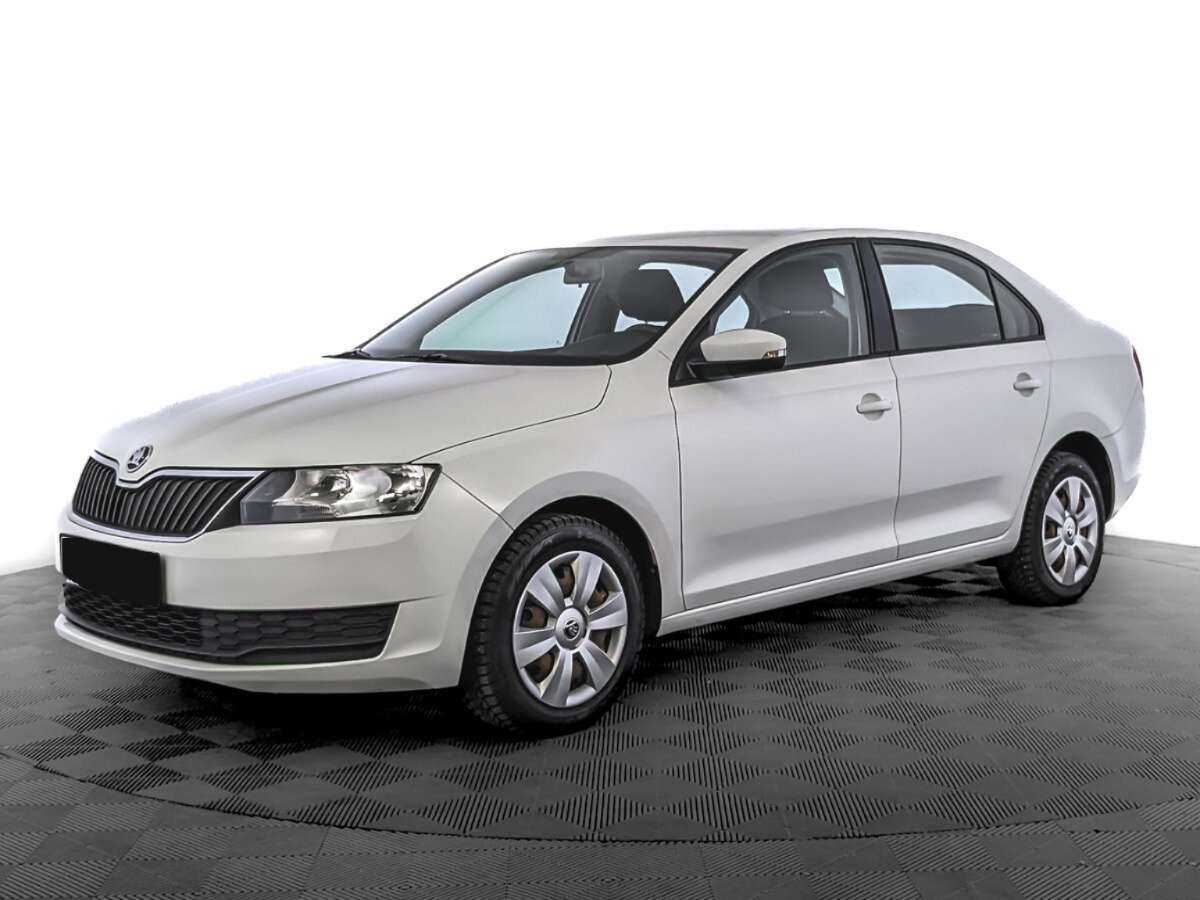 Skoda Rapid 2018 года с пробегом. Посмотреть фото