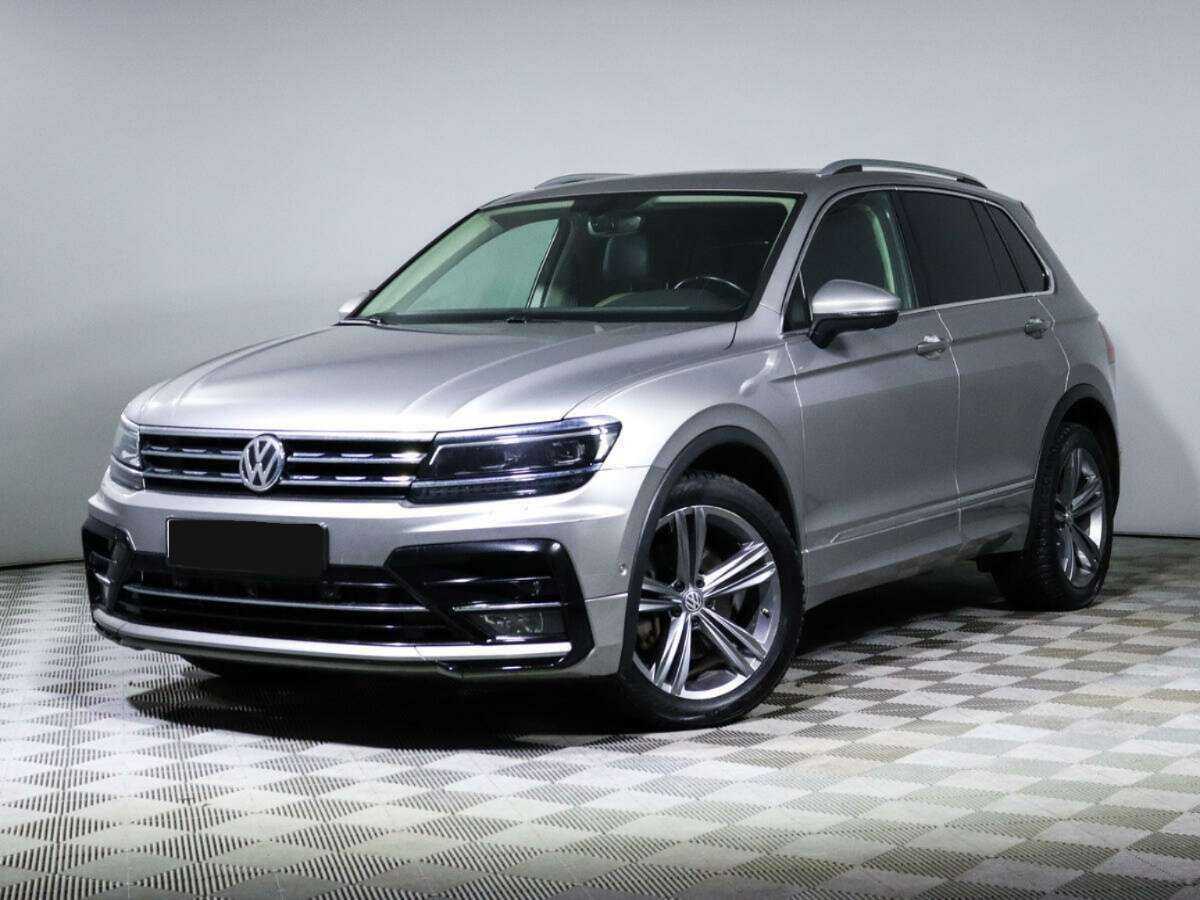 Volkswagen Tiguan 2018 года с пробегом. Посмотреть фото