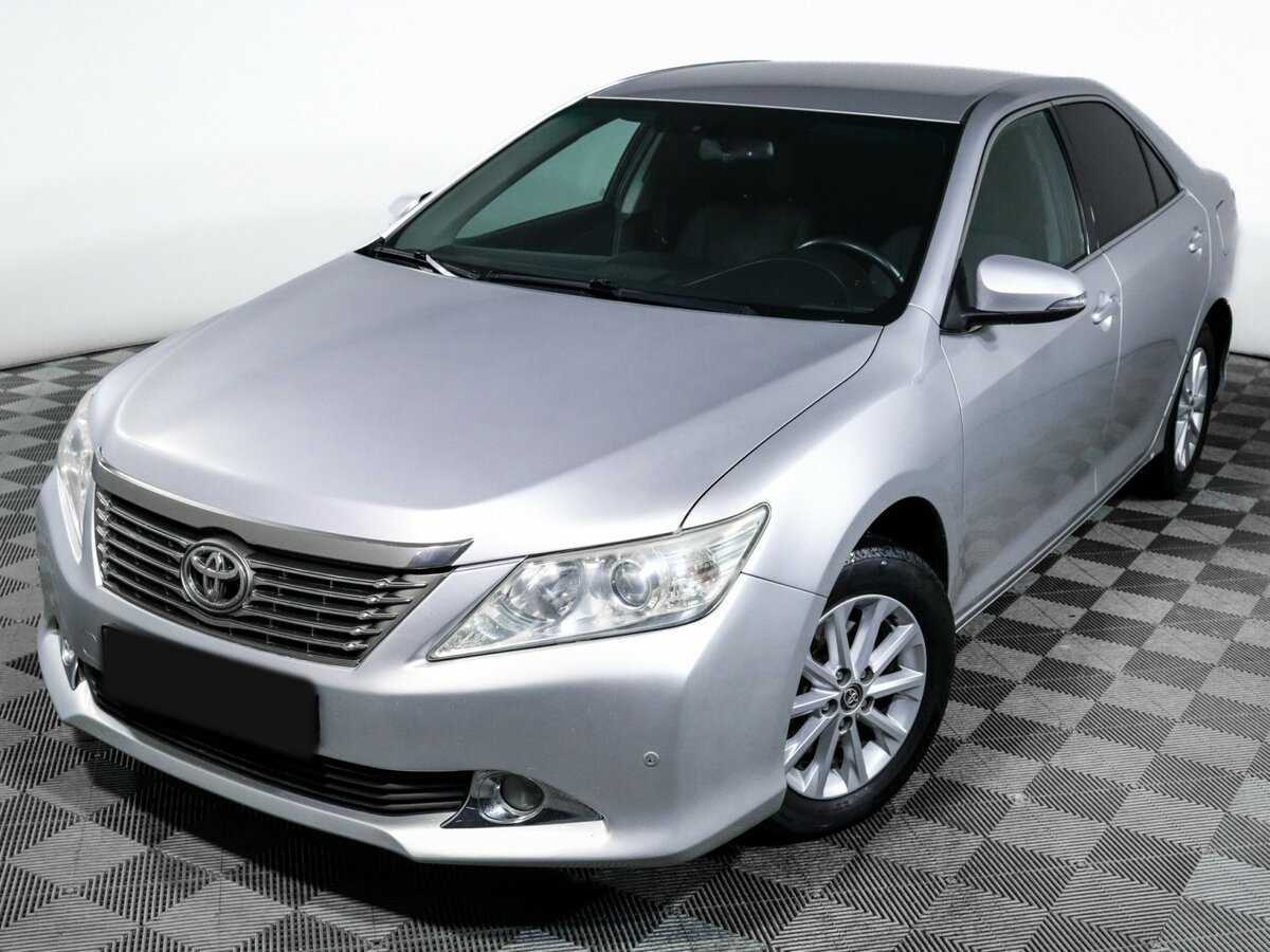 Toyota Camry 2013 года с пробегом. Фото: #14