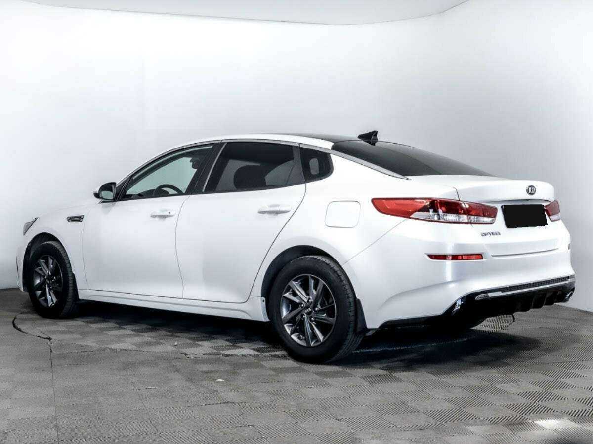 Kia Optima 2018 года с пробегом. Фото: #5
