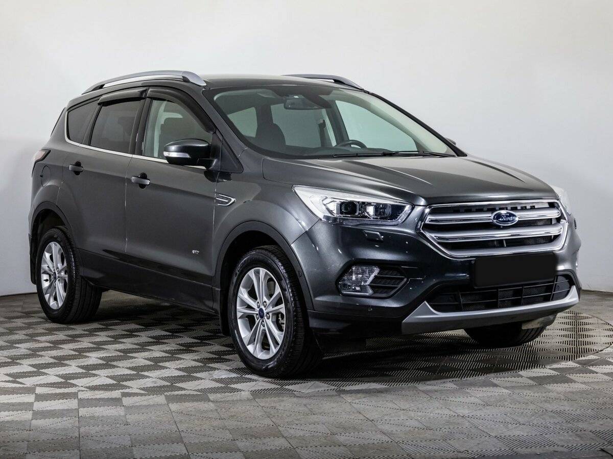 Ford Kuga 2018 года с пробегом. Фото: #2