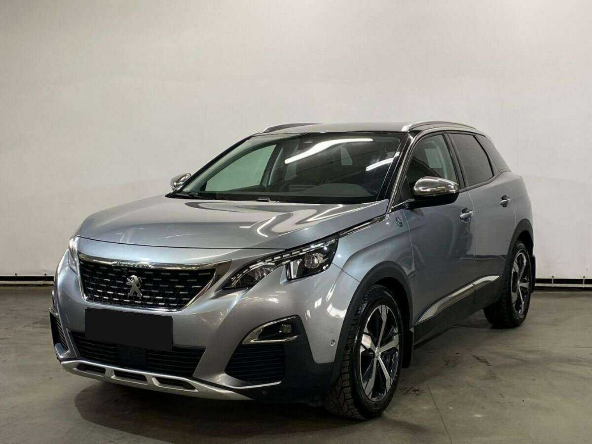 Peugeot 3008 2018 года с пробегом. Посмотреть фото