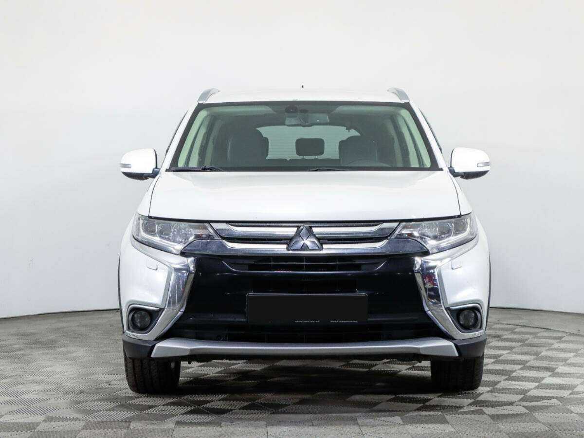 Mitsubishi Outlander 2016 года с пробегом. Фото: #1