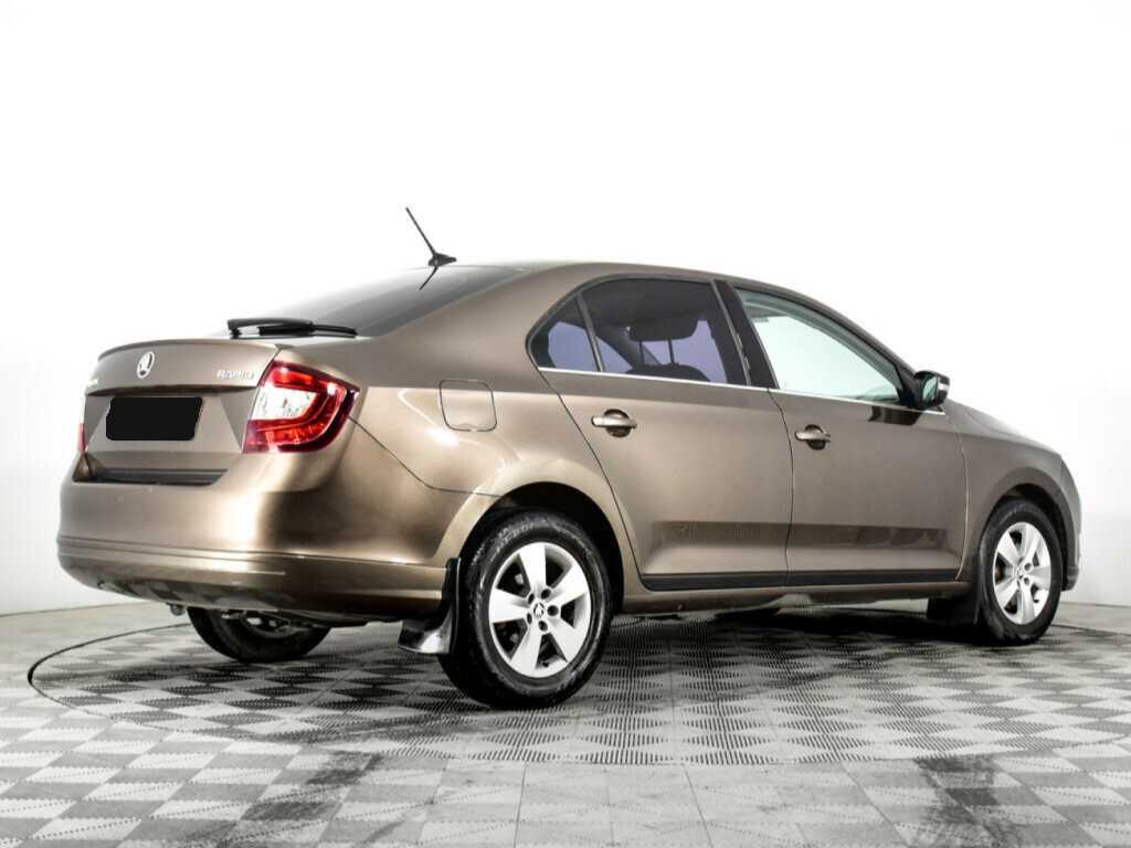 Skoda Rapid 2017 года с пробегом. Фото: #4
