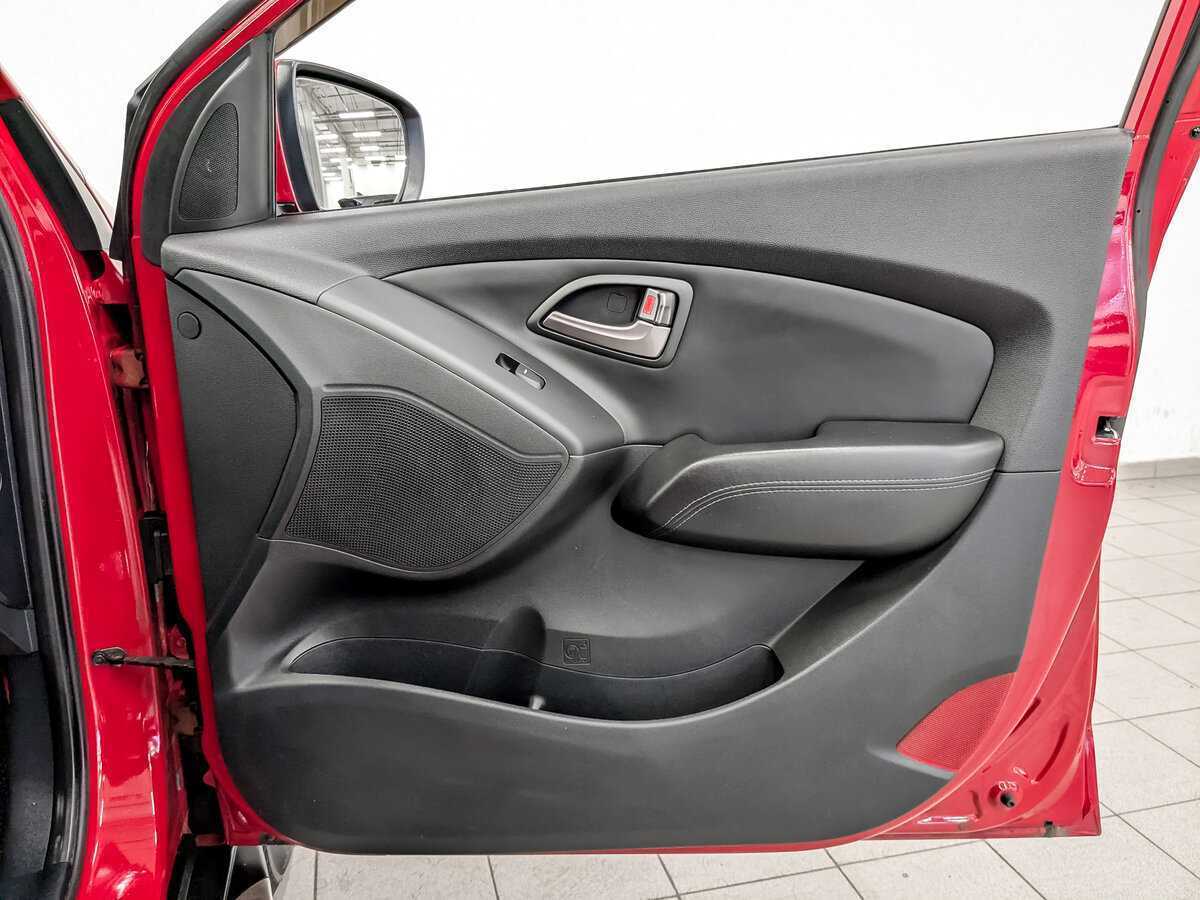 Hyundai ix35 2013 года с пробегом. Фото: #20