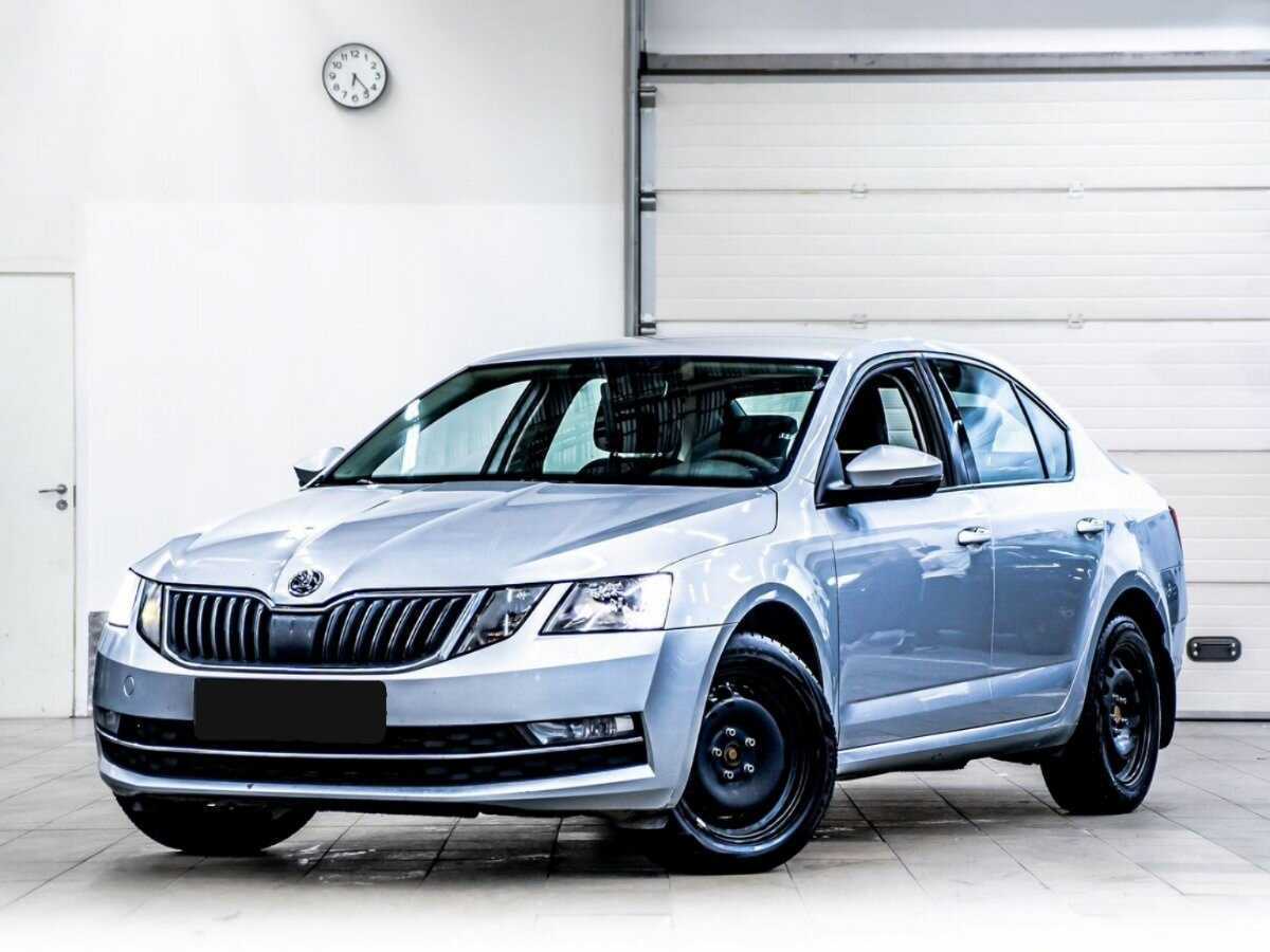 Skoda Octavia 2018 года с пробегом. Посмотреть фото