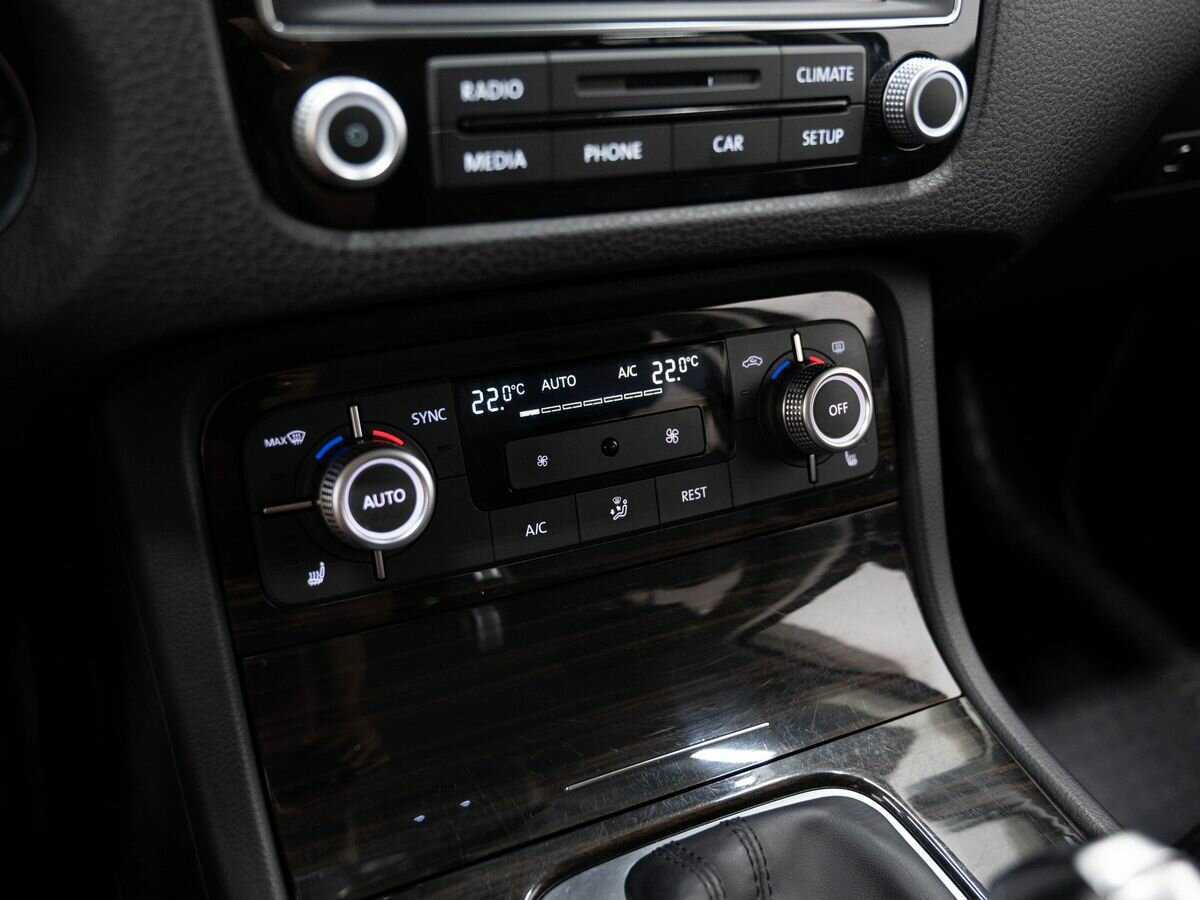 Volkswagen Touareg 2015 года с пробегом. Фото: #19