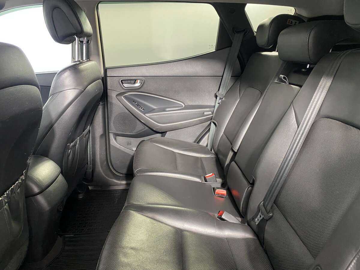 Hyundai Santa Fe 2015 года с пробегом. Фото: #7