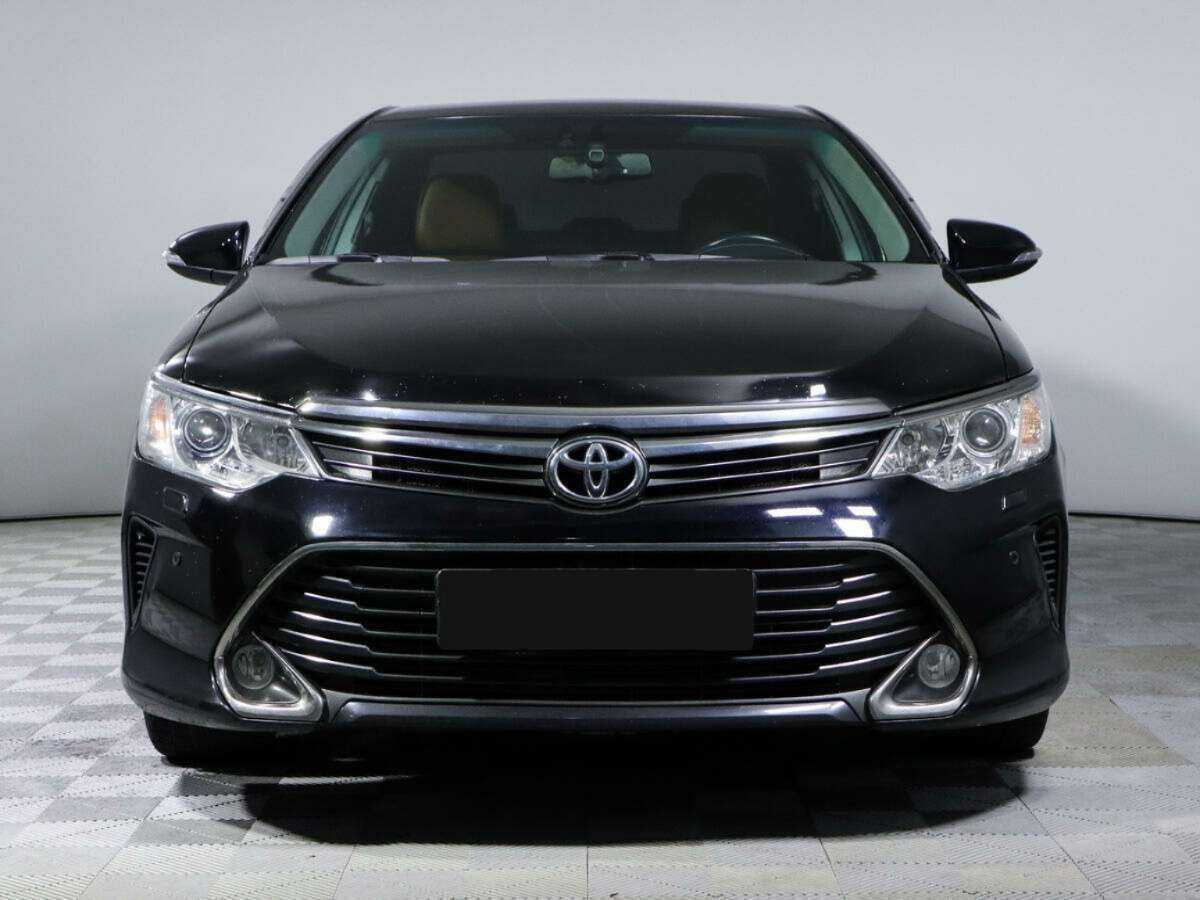 Toyota Camry 2016 года с пробегом. Фото: #1
