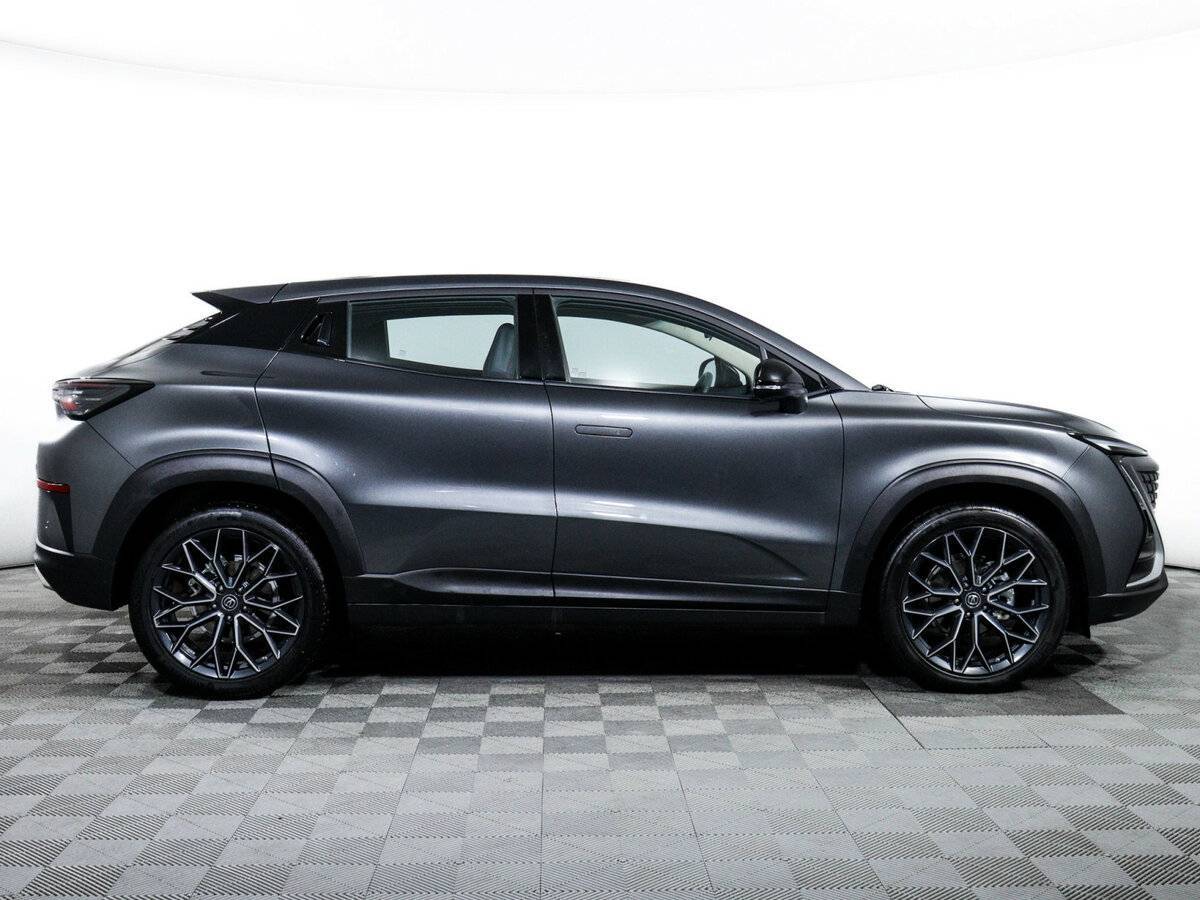 Changan UNI-T 2023 года с пробегом. Фото: #3