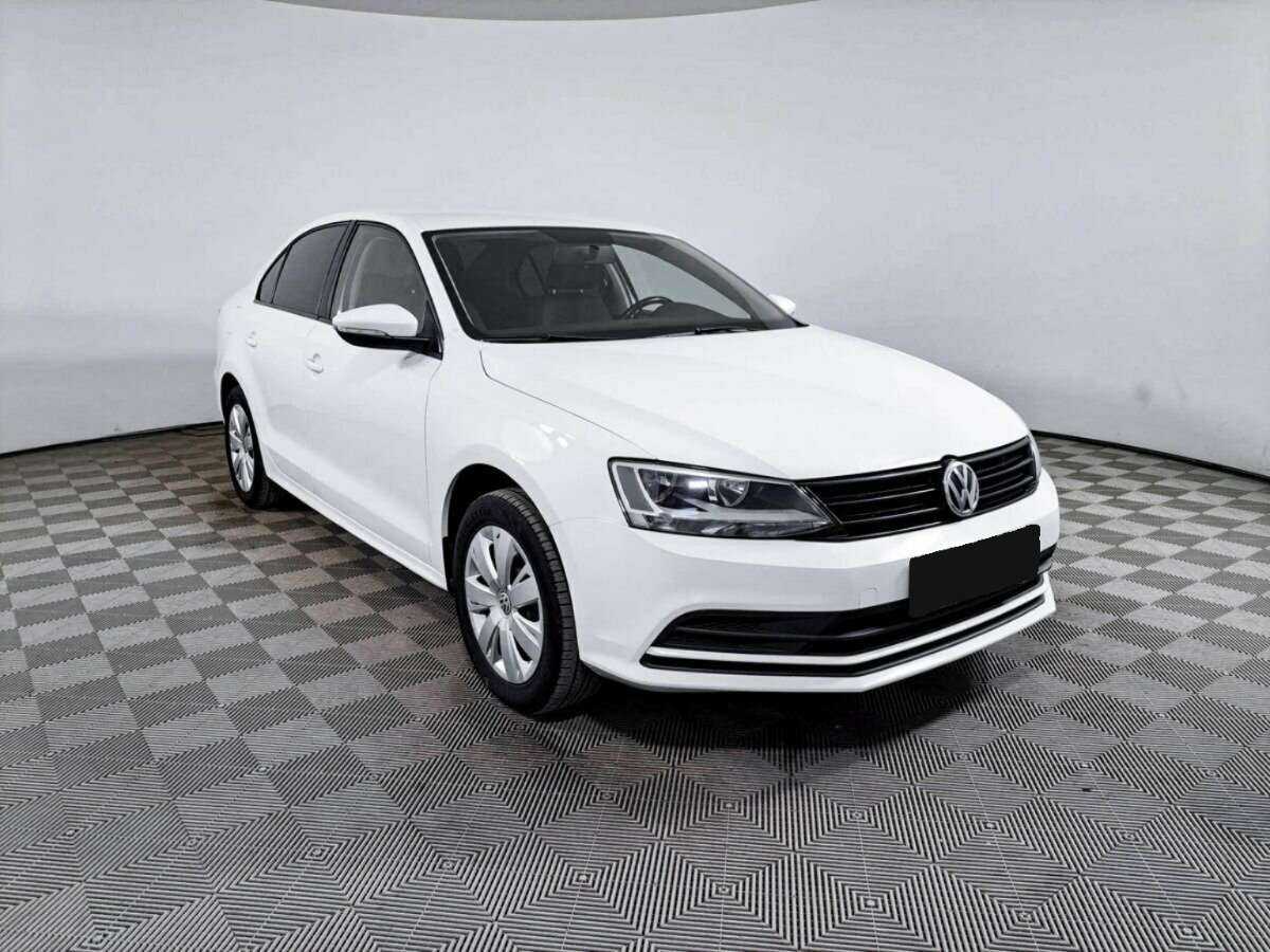 Volkswagen Jetta 2017 года с пробегом. Фото: #2