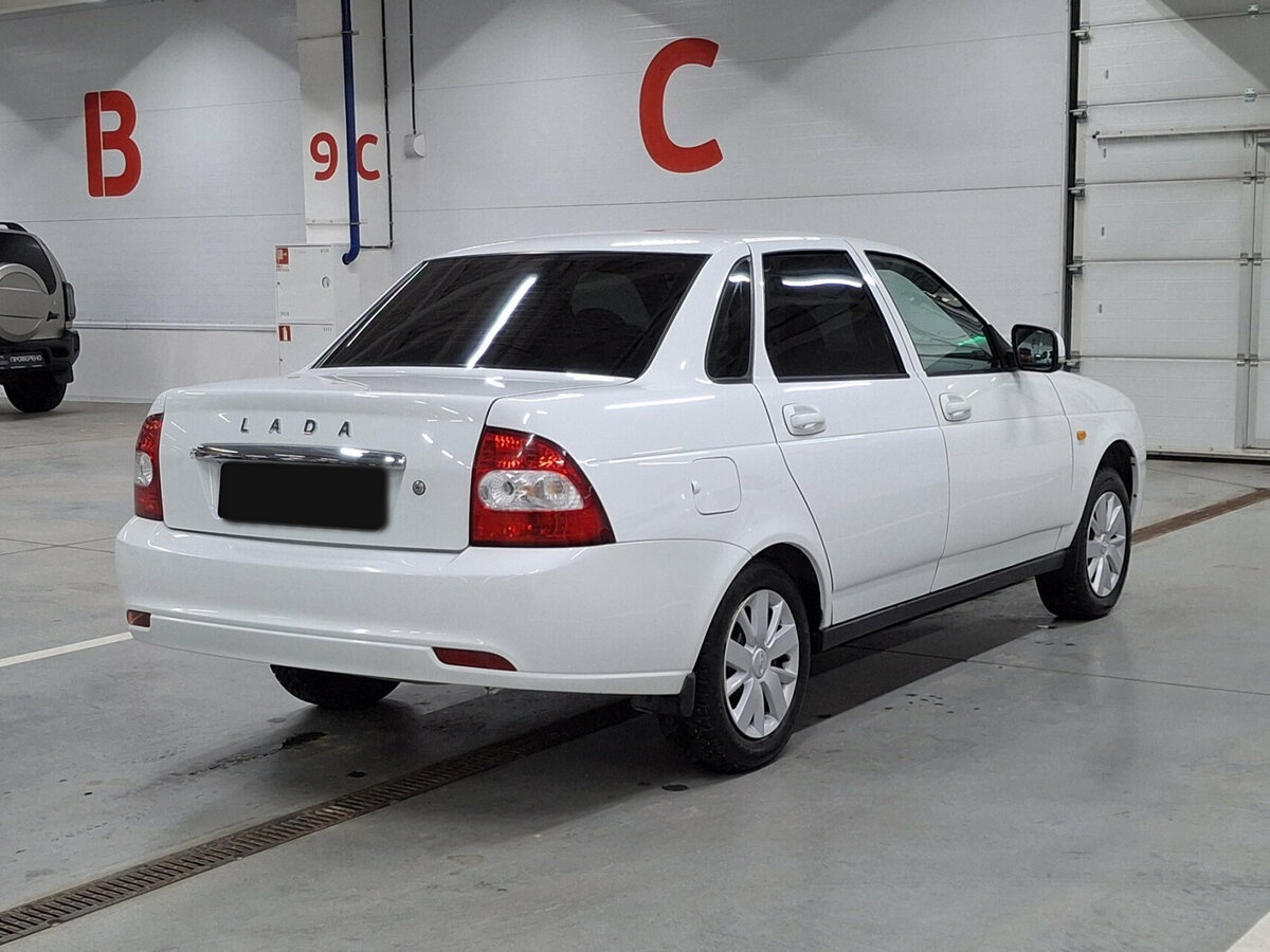 Lada (ВАЗ) Priora 2017 года с пробегом. Фото: #4