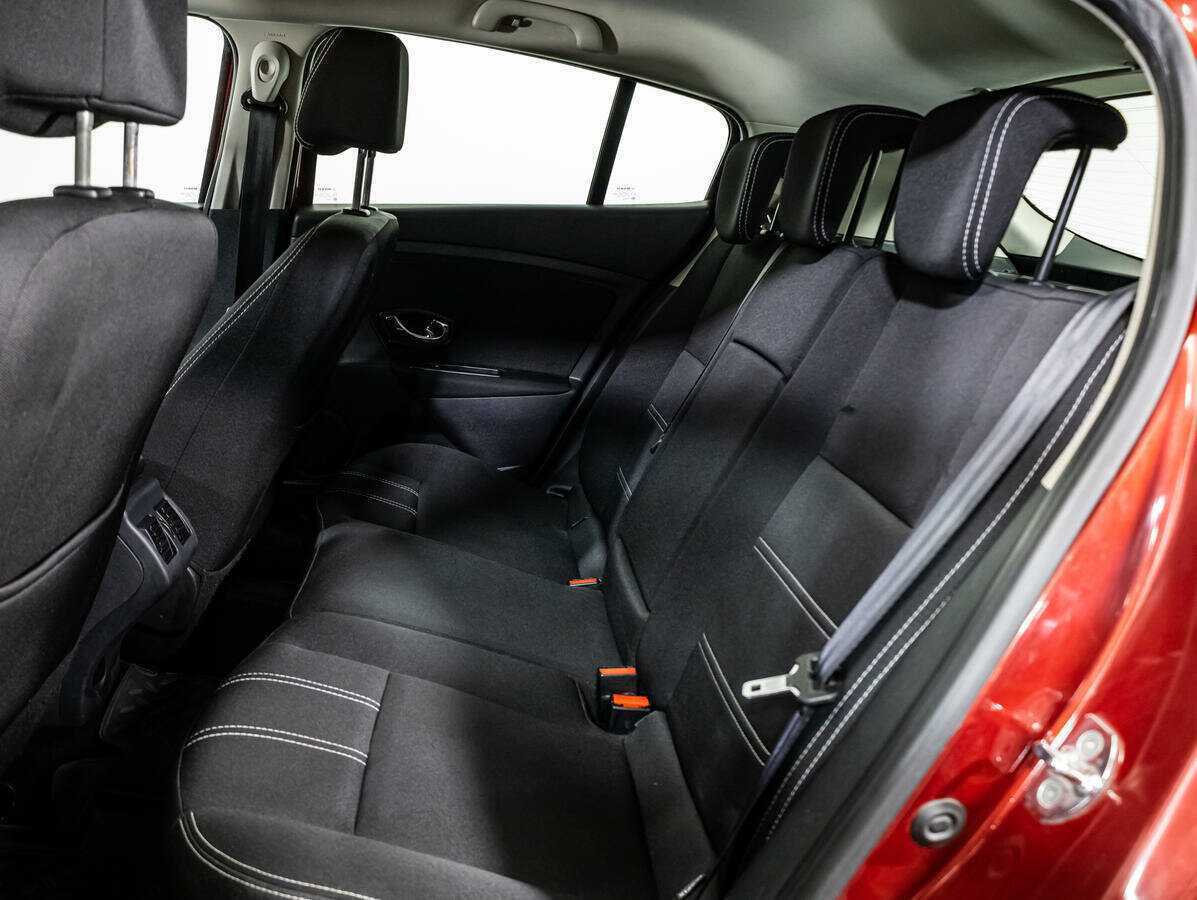 Renault Megane 2014 года с пробегом. Фото: #7