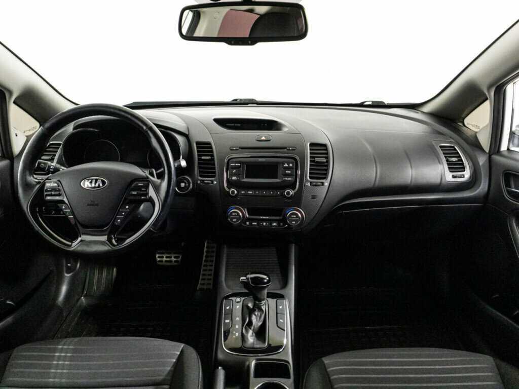Kia Cerato 2017 года с пробегом. Фото: #11