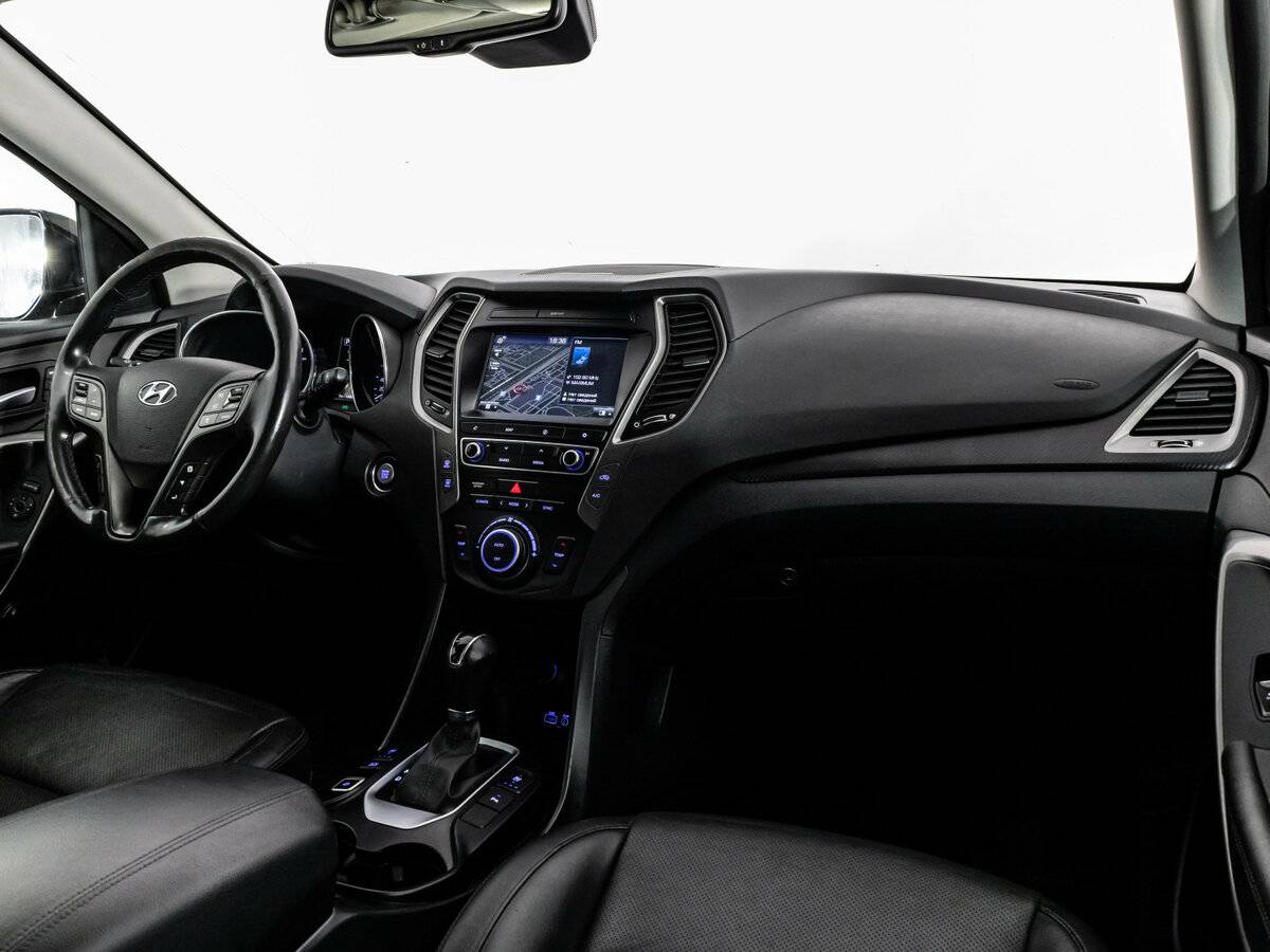 Hyundai Santa Fe 2018 года с пробегом. Фото: #6