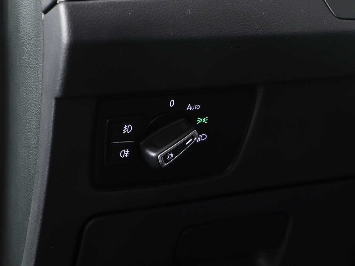 Volkswagen Passat 2017 года с пробегом. Фото: #17